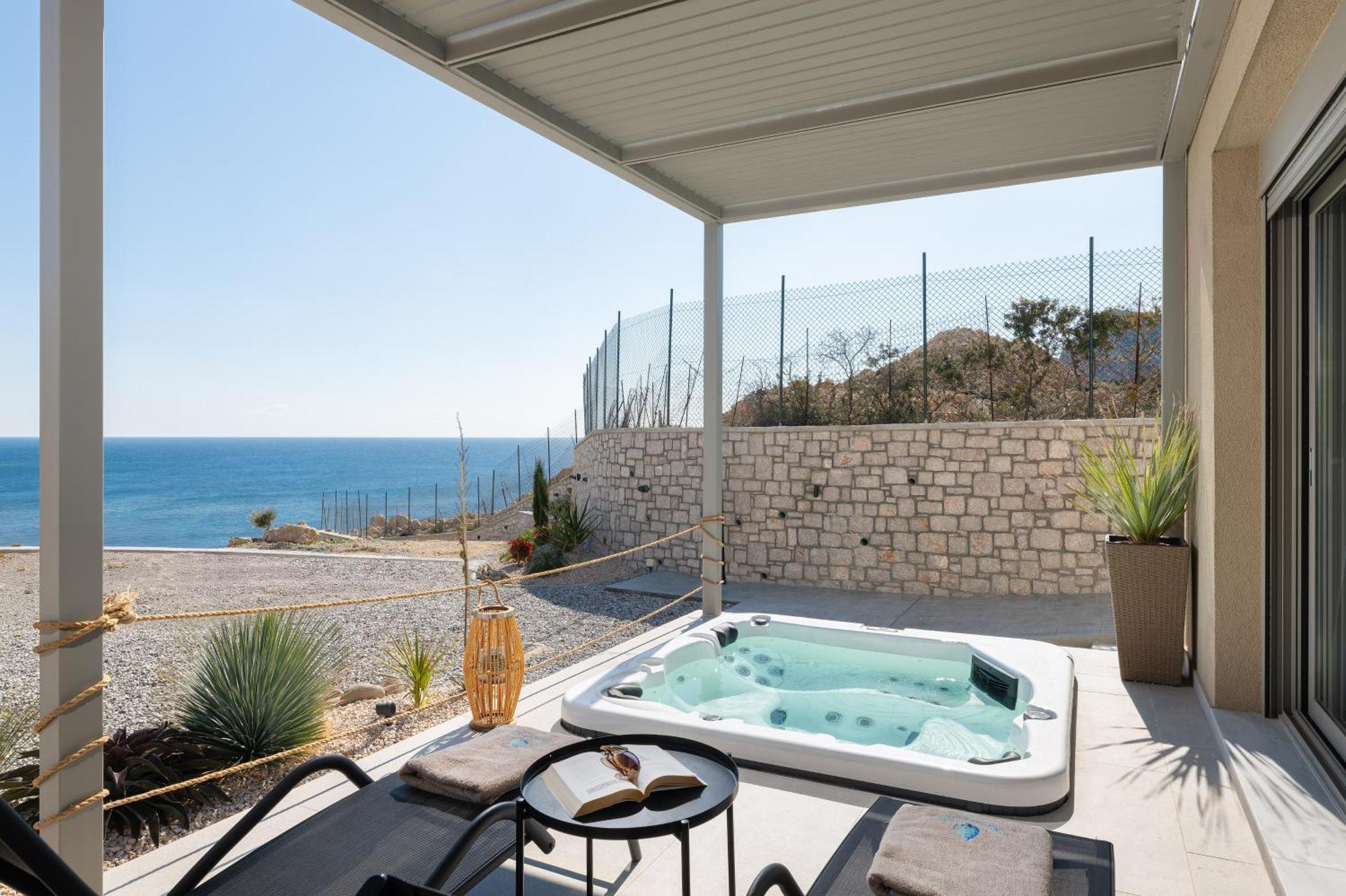 Aquamarine Luxury Suites Archangelos  Exteriör bild